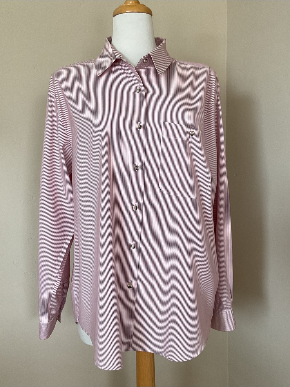 L. L. Bean Women’s Pinstripe Shirt Long Sleeves Size 18
